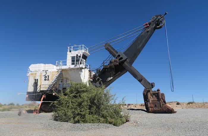 A big shovel in Bagdad.